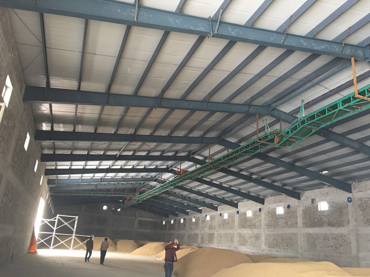 散粮卸料小车图片